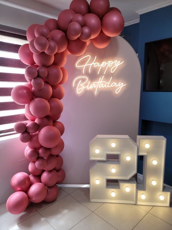 Luxury balloon arch and backdrop
